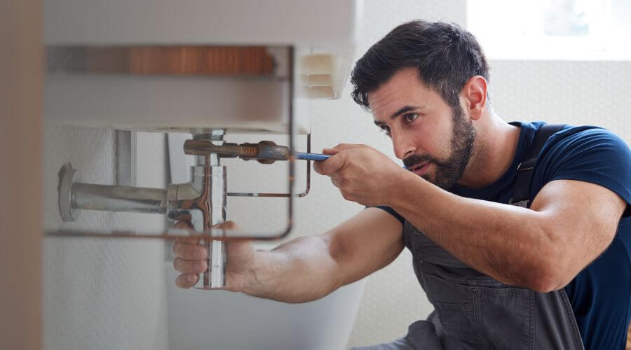 Garbage disposal repair in Cowdrey, CO